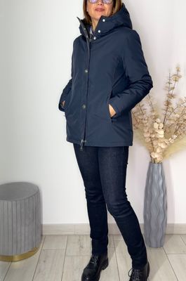 Piumino mod. parka con cappuccio blu bianco